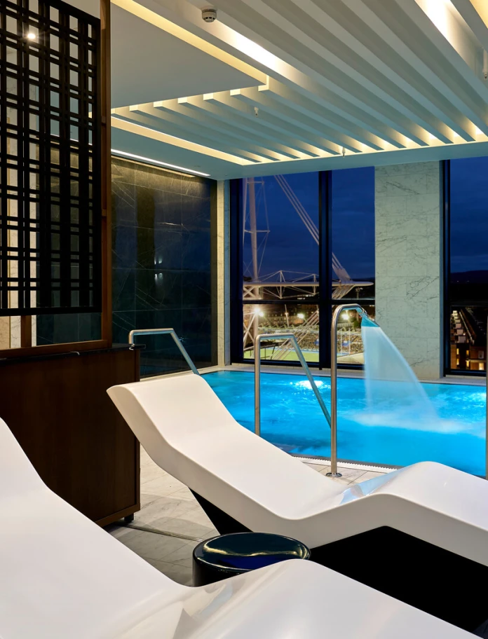 Gwelyau a thwba twym yng Ngwesty’r Parkgate