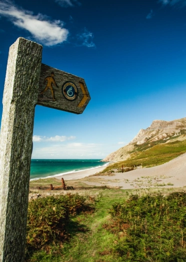 Llwybr Arfordir Cymru, Porth-y-nant, Ynys Môn.