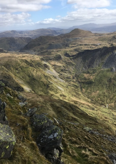Golygyfeydd ger y Cnicht.