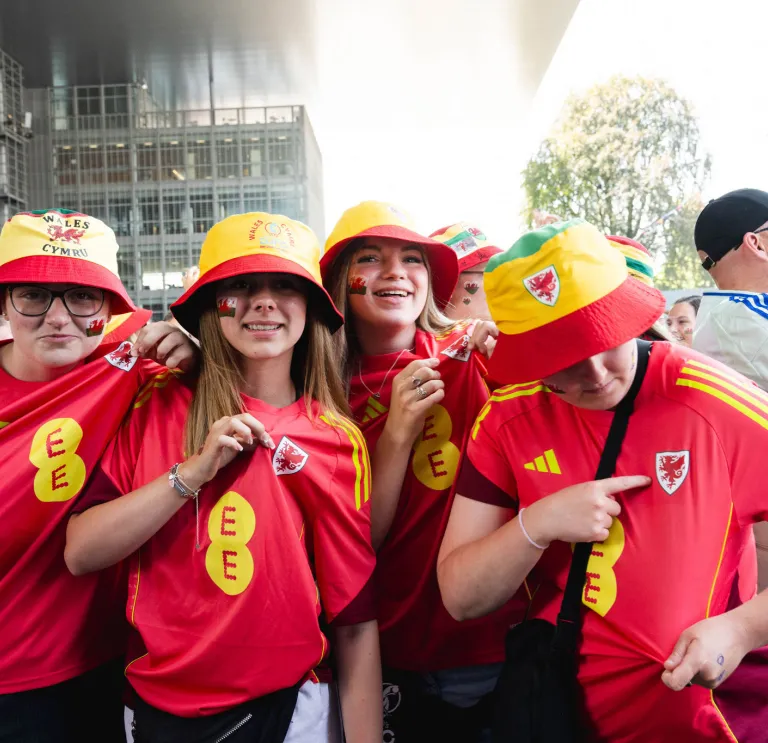 2025_07_05_Euros_FanZone_walk_Orchard_Lucern_192.jpg