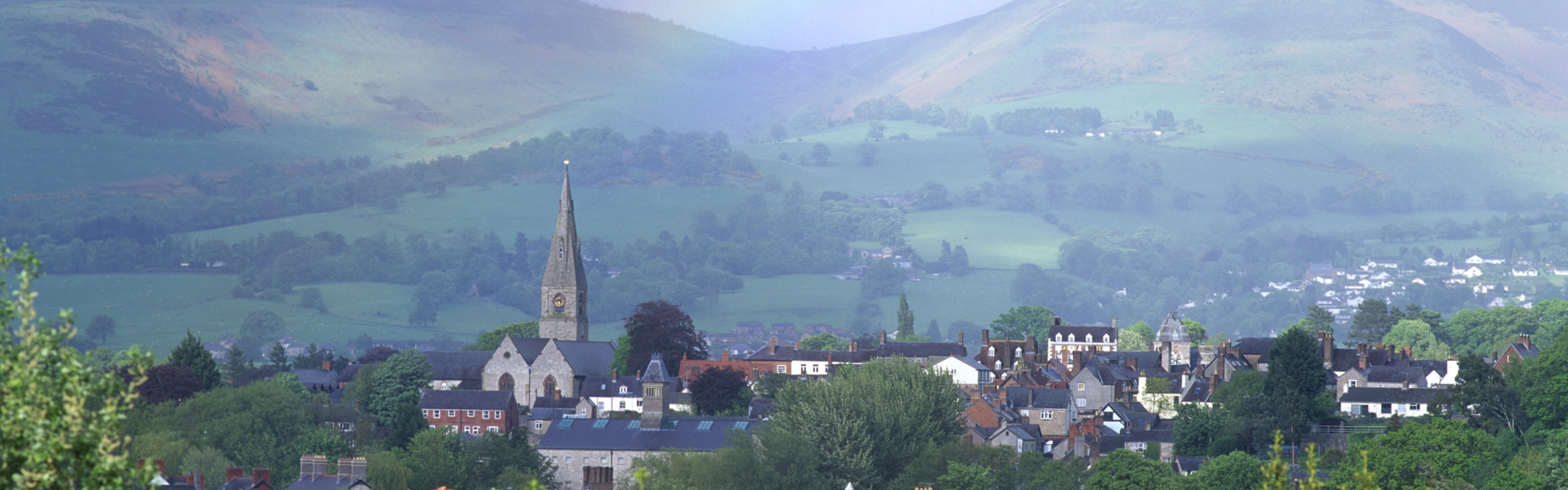 Rhyfeddodau Rhuthun | Croeso Cymru