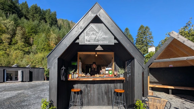 NVW-H94-2526-​​Tiny-Home-002