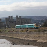 Trên y brif lein ger castell. 