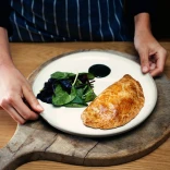 Ogis Cymreig ar blat